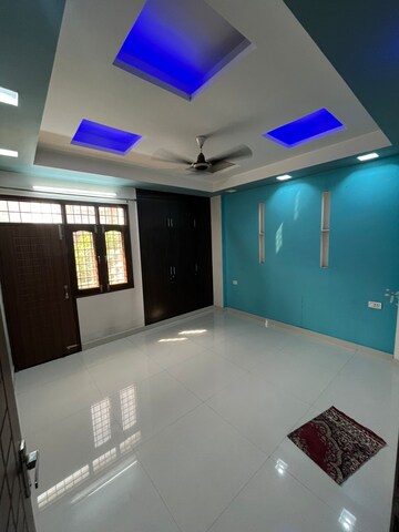 Master Bedroom in 3 BHK Builder Floor at Gms Road – for Sale