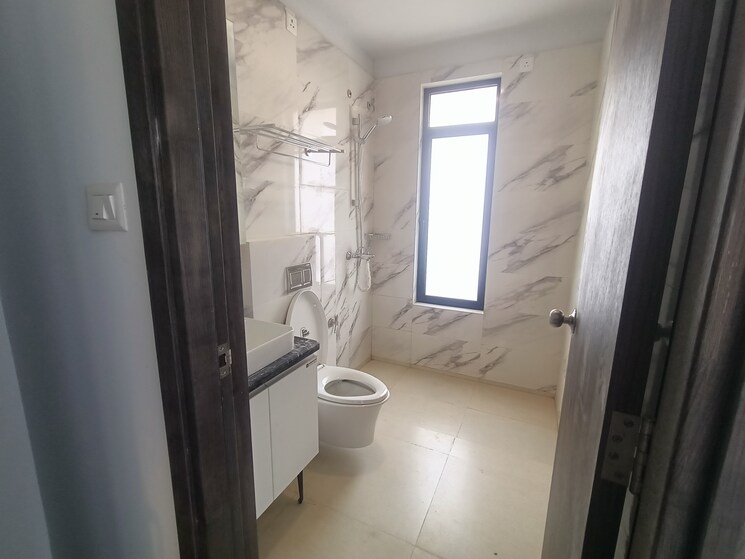 Bathroom, risland-the-icon 2 Bedroom 636 Sq.Ft. Apartment In Dhokali Thane 7750993