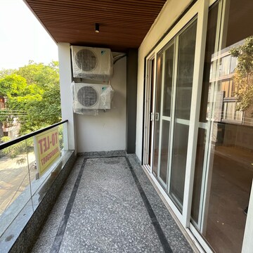 Balcony in 3 BHK Builder Floor at Ansal Sushant Lok I, Sushant Lok I – for Rent