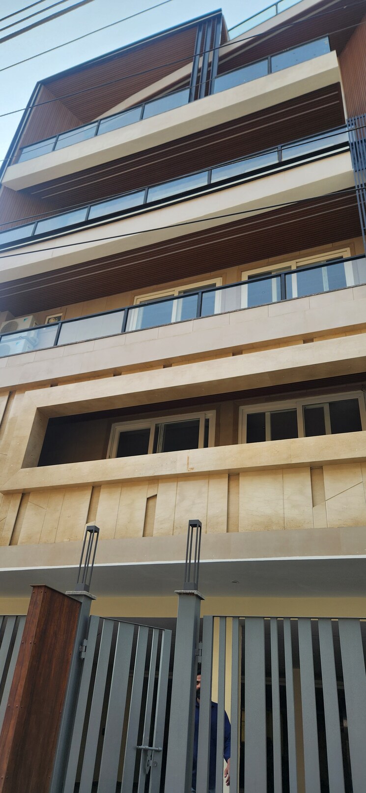 Balcony, bestech-center-point 4 Bedroom 2700 Sq.Ft. Builder Floor In Sushant Lok I Gurgaon 7751124