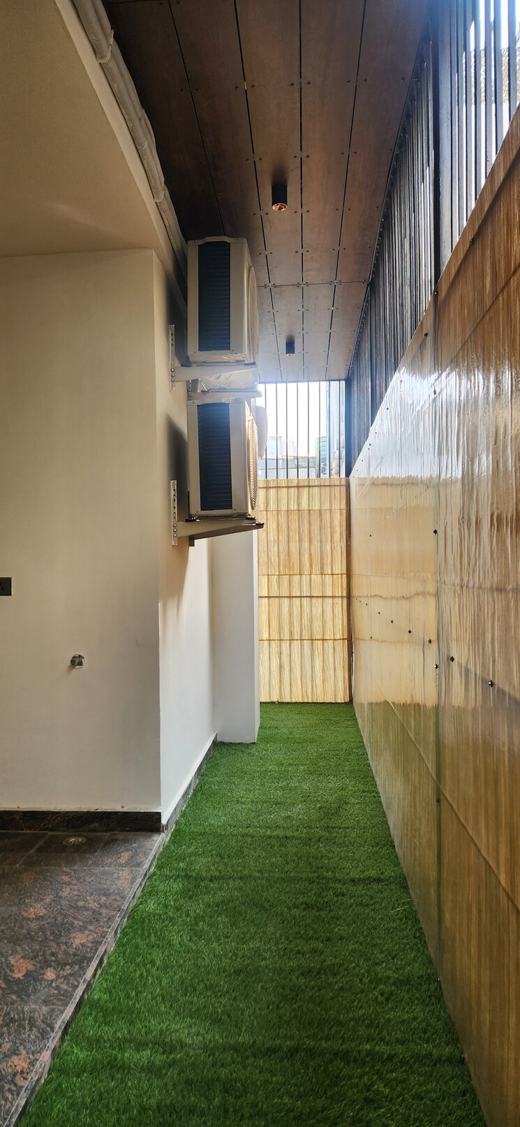 Master Bedroom, bestech-center-point 4 Bedroom 2700 Sq.Ft. Builder Floor In Sushant Lok I Gurgaon 7751124