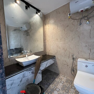 Bathroom in 1 RK Builder Floor at Ansal Sushant Lok I, Sushant Lok I – for Rent