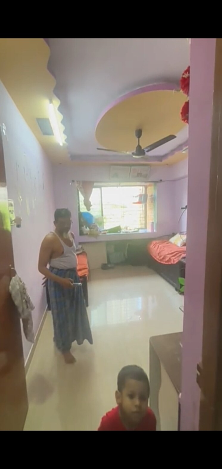 Bathroom, shiwani-building 1 Bedroom 375 Sq.Ft. Apartment In Parel Mumbai 7751414