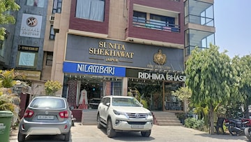 Commercial Shop 3200 Sq.Ft. For Rent in Greater Kailash I Delhi  7751525