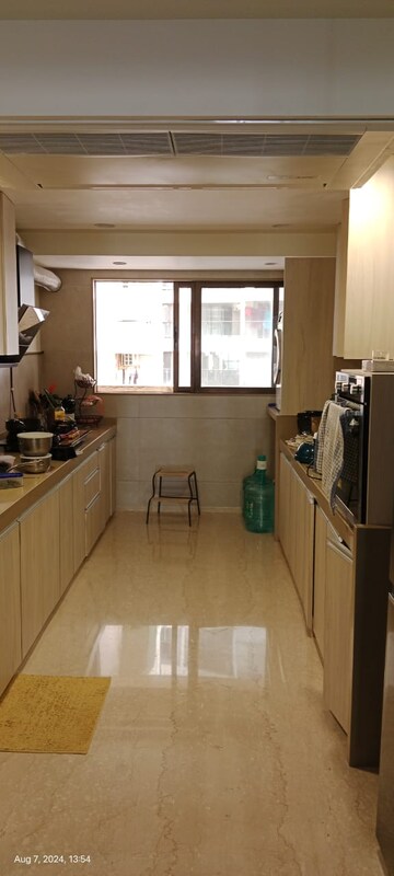 Kitchen in 4 BHK Apartment at Raiaskaran Parthenon, Andheri West – for Rent