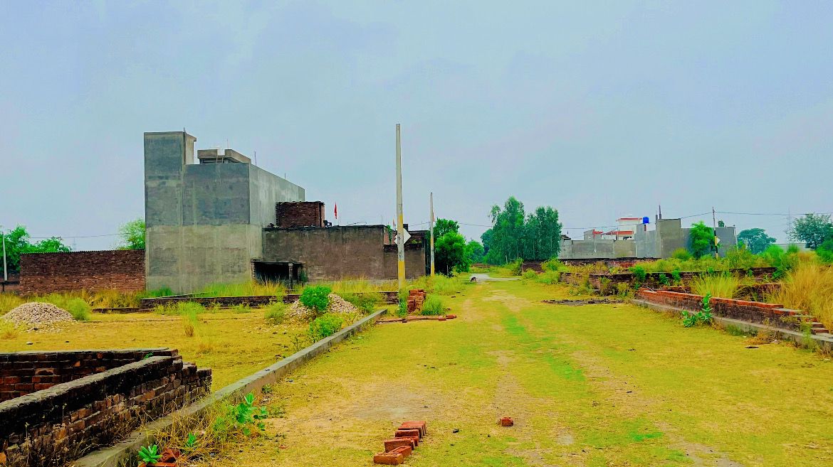 Plot For Sale in Purvanchal City