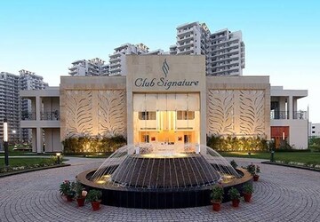4 BHK Apartment – Exterior View View at Sector 81 - for Sale