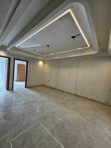 Kitchen in 4 BHK Builder Floor at Paras Manor, Gwal Pahari – for Sale
