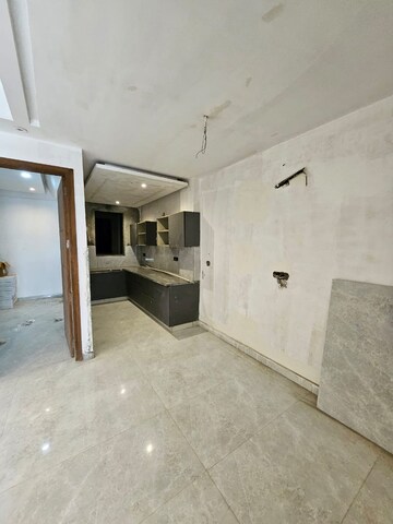 Kitchen in 4 BHK Builder Floor at Paras Manor, Gwal Pahari – for Sale