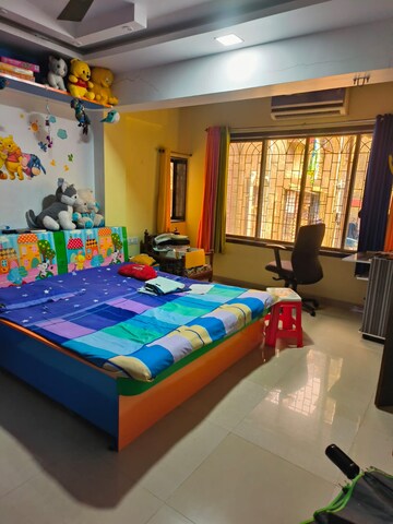 Bedroom in 2 BHK Apartment at Kopar Khairane – for Sale