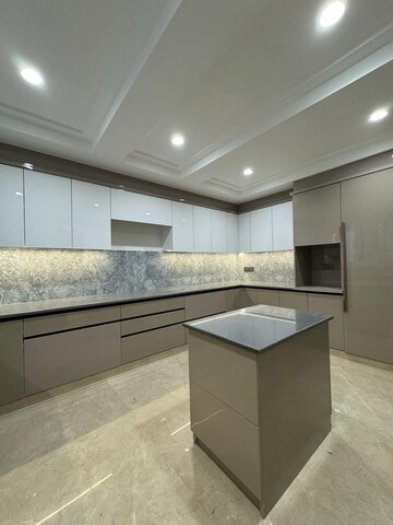 Kitchen in 4 BHK Apartment at Central Park Flower Valley Aqua Front Towers, Sohna Sector 33 – for Sale