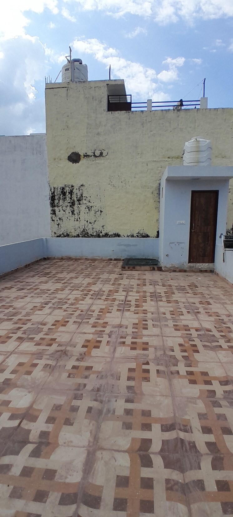 Bathroom, sardhana road 3.5 Bedroom 114 Sq.Yd. Independent House In Sardhana Road Meerut 7752381