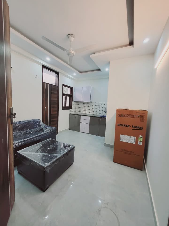 1 BHK Builder Floor For Rent in Freedom Fighters Enclave Saket Delhi  7752473