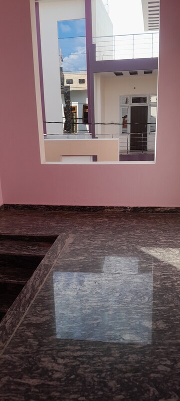 Furnished Amenities in 4 BHK Independent House at Sardhana Road – for Sale