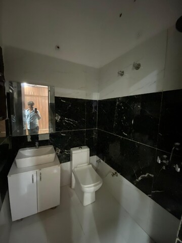 Master Bedroom in 3 BHK Apartment at MS Enclave Zirakpur, Dhakoli Village – for Sale