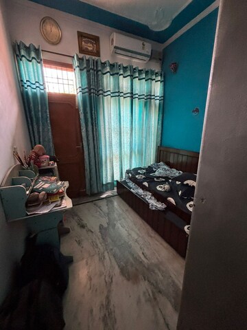 Room in 4 BHK Independent House at Sector 125 – for Sale