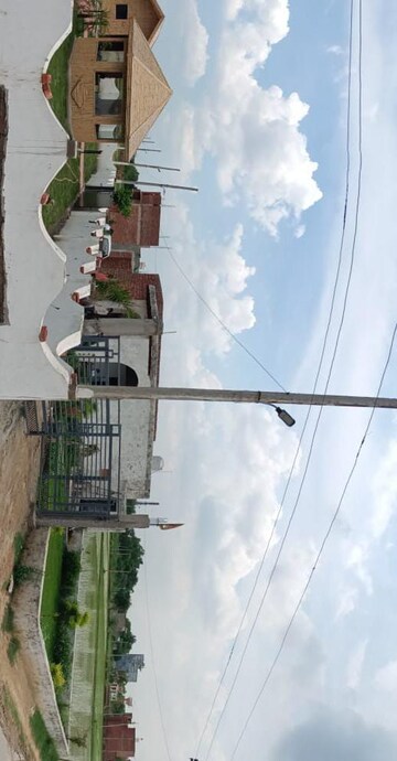  Plot For Sale in Jewar