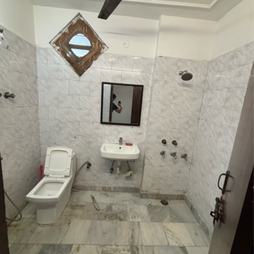 रेसिडेंशियल फ्लैट वर्ग फुट फॉर रेंट इन सेक्टर 11 द्वारका दिल्ली  7752691