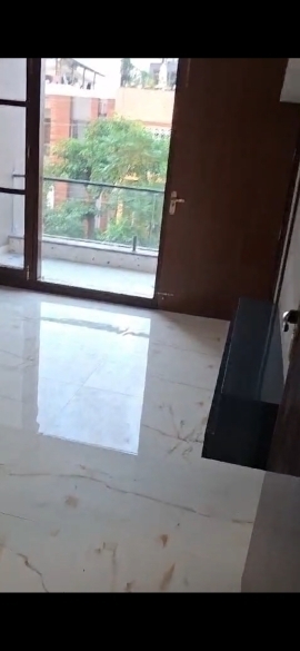 4 BHK 112 Sq.Mt. Independent House in RWA Apartments Sector 26