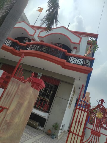 रेसिडेंशियल बिल्डर फ्लोर वर्ग फुट फॉर रेंट इन सेक्टर 105 नोएडा  7752710