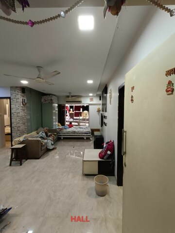 4 BHK Apartment For Resale in Chaitanya Tower Prabhadevi Mumbai  7752767