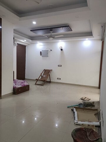 Master Bedroom in 6+ BHK Independent House at Sector 31 – for Sale