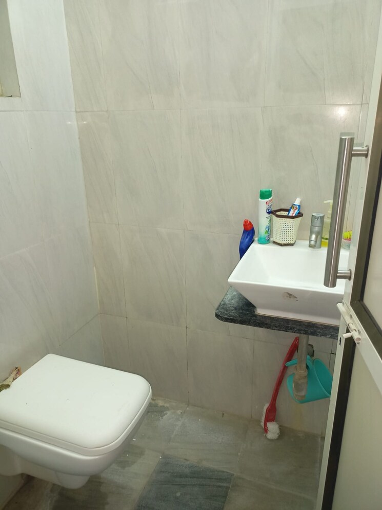 Bathroom, 38-park-majestique 1 Bedroom 500 Sq.Ft. Apartment In Undri Pune 7752833