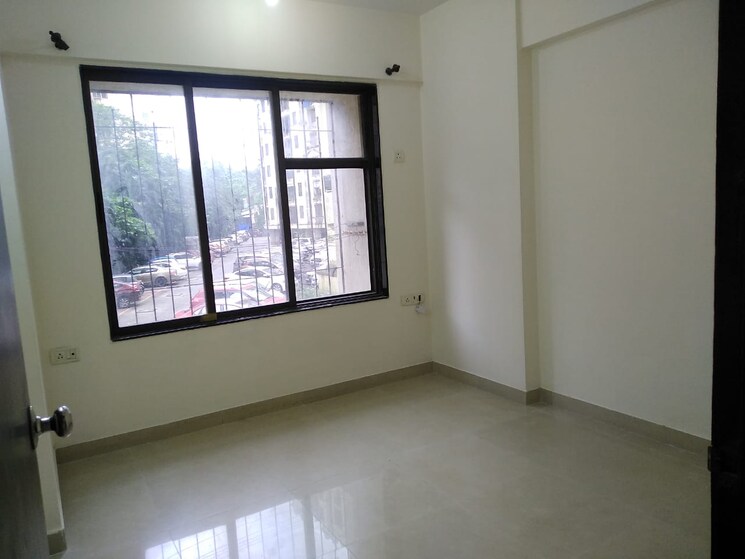 Room, lake-florence 1 Bedroom 625 Sq.Ft. Apartment In Powai Mumbai 7752944