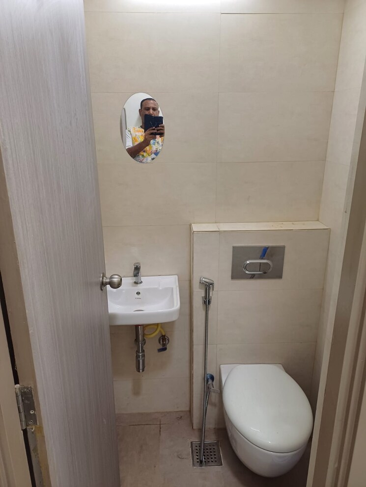 Bathroom, ajmera-bolivian 1 Bedroom 450 Sq.Ft. Apartment In Wadala Mumbai 7753600