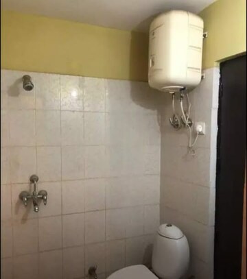 Bathroom in 3 BHK Builder Floor at Ardee City, Sector 52 – for Sale