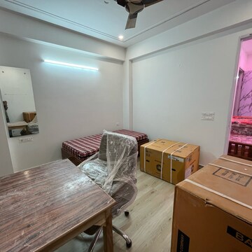 Team Area in 1.5 BHK Builder Floor at Ansal Sushant Lok I, Sector 43 – for Rent