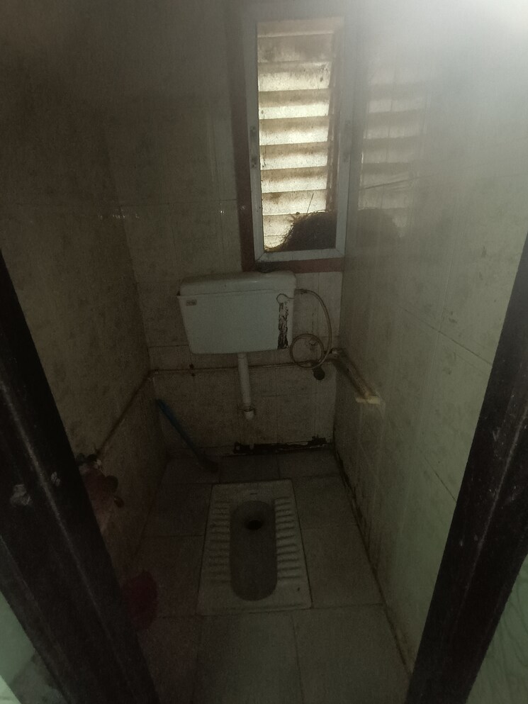 Bathroom, rashmi-hetal 1 Bedroom 450 Sq.Ft. Apartment In Mira Road Thane 7754620