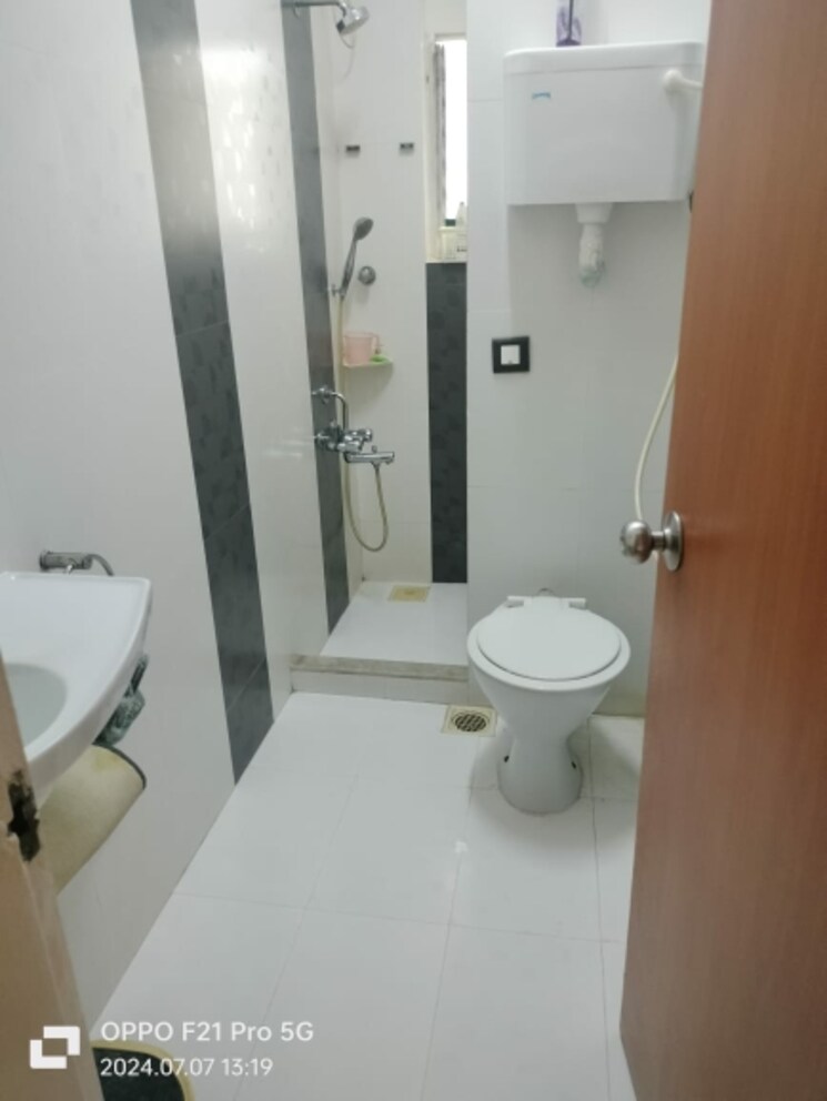 Bathroom, mittal-dariya-mahal 2 Bedroom 1060 Sq.Ft. Apartment In Malabar Hill Mumbai 7754732