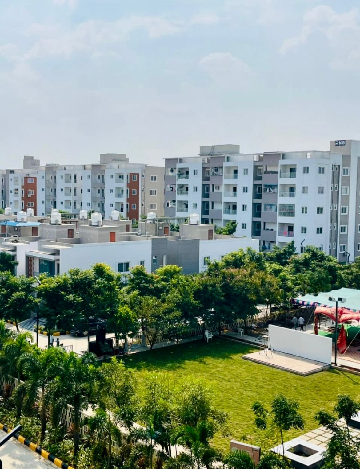 2 BHK Apartment For Sale in RNG Supra Avenue