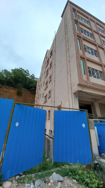 6+ BHK Builder Floor – Exterior View View at Alkapoor - for Rent