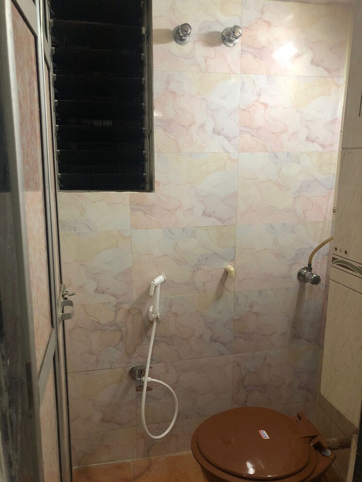 Bathroom, anuradha-chsl 3 Bedroom 685 Sq.Ft. Apartment In Mira Road Thane 7755142