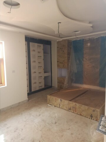Bedroom in 3 BHK Builder Floor at Uttam Nagar – for Sale
