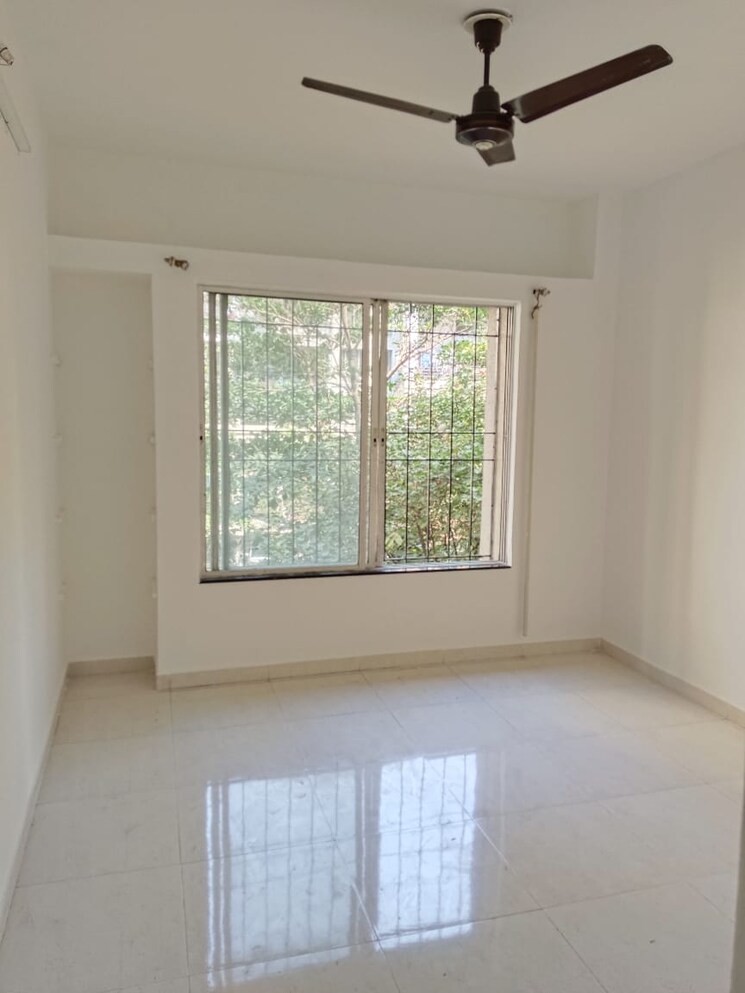 Room, kunal-nakshatram 3 Bedroom 1300 Sq.Ft. Apartment In Chinchwad Pune 7755183