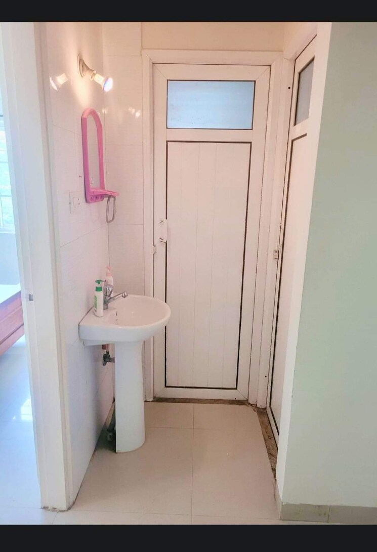 Attached Bathroom, amanora-desire-tower 1 Bedroom 540 Sq.Ft. Apartment In Magarpatta Road Pune 7755378