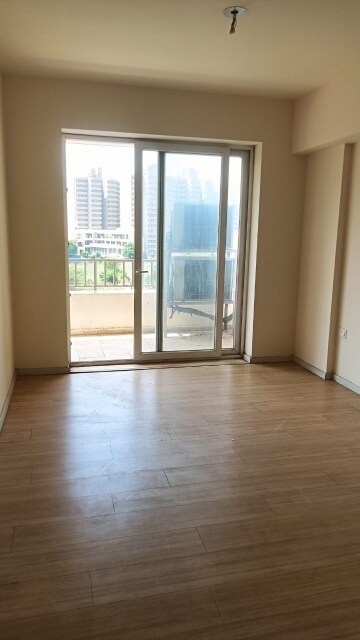 Room in 3 BHK Apartment at DLF New Town Heights I, Sector 90 – for Sale