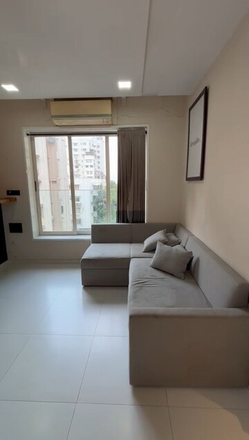 1 BHK Apartment For Rent in Upper Worli Mumbai  7755537