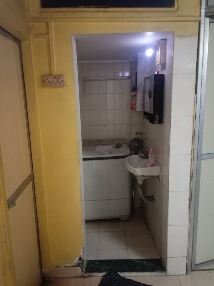 Attached Bathroom, chintamani-chs-kalwa 1 Bedroom 510 Sq.Ft. Apartment In Kalwa Thane 7755544