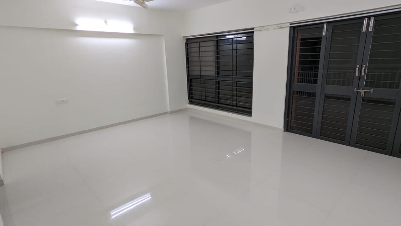 2 BHK Builder Floor For Sale in Kumar Princetown