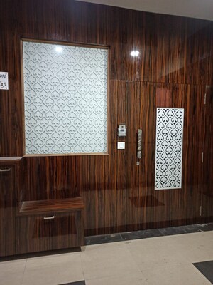 Room in 2 BHK Apartment at Akshar Alvario, Seawoods – for Rent