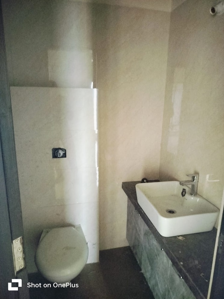 Attached Bathroom, shree-tirupati-stg-signature-residency 2 Bedroom 735 Sq.Ft. Apartment In Ghodbunder Road Thane 7755960