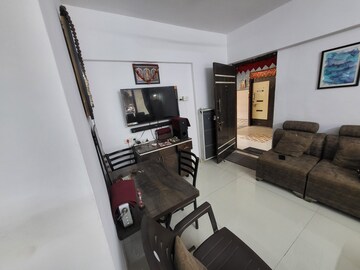 Living Room in 1 RK Apartment at Balkum Pada – for Sale