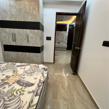 Bedroom in 2 BHK Builder Floor at Sector 73 – for Sale