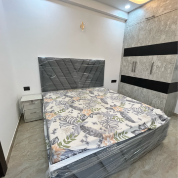 Bedroom in 2 BHK Builder Floor at Sector 73 – for Sale
