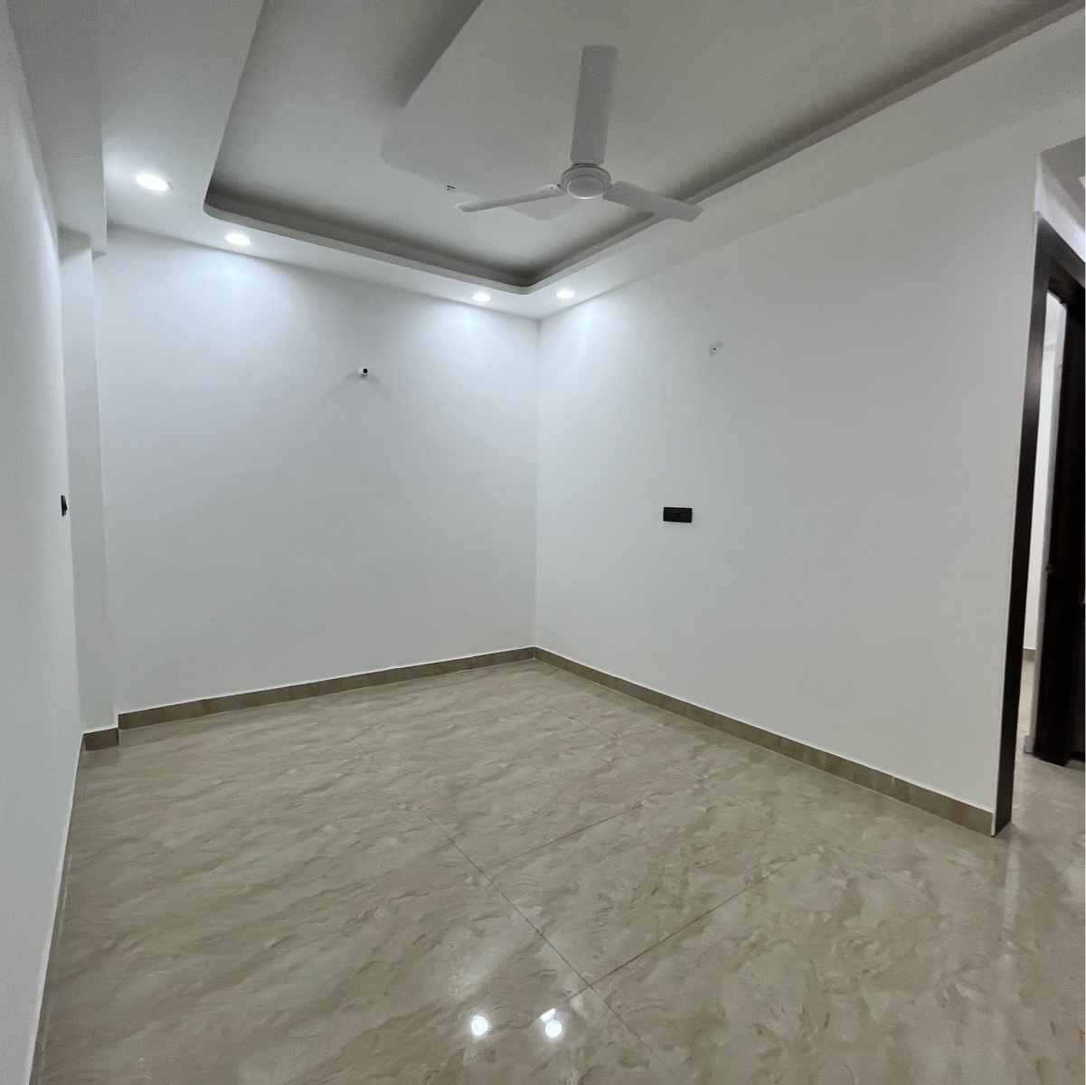 2 BHK Builder Floor For Sale in Vinayak County