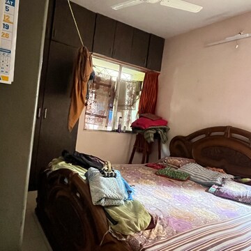 Room in 1 BHK Apartment at Vijay Park, Kasarvadavali – for Sale